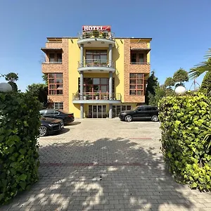 Edisem 4*, Mezez Albania